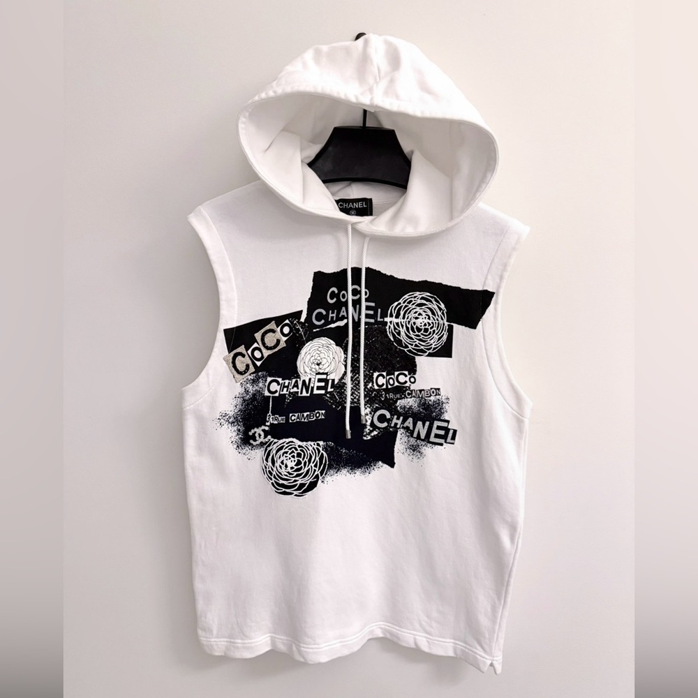 Authentic CHANEL 20P White Hoodie Sweatshirt with Black Graphic Logo Collage